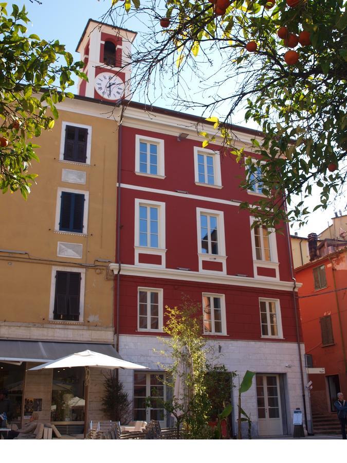 Ostello Palazzo Nizza Massa  Exterior photo